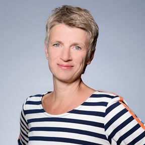 Maya  Hohle - (no-js)